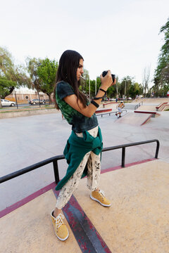 Taking Picture in the Skatepark