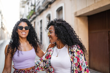 multiracial friends in the city