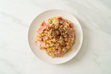 Fototapeta na wymiar fried rice with bacon ham and black peppers