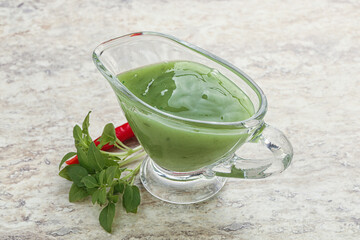 Green chili pepper and lime sauce