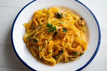 Spaghetti with garlic or mussels. Italian seafood recipe.