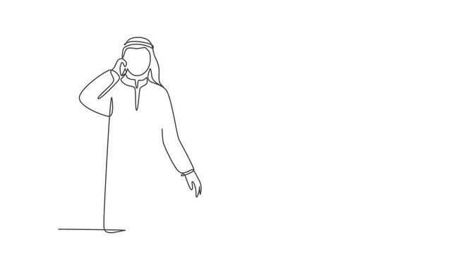 Animated self drawing of continuous line draw young male muslim businessman calling his business partner with smarphone. Arab middle east cloth shmagh, kandura, thawb. Full length one line animation.