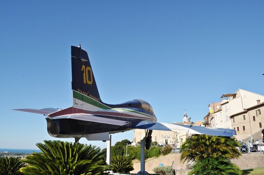 Loreto (Ancona) - Aermacchi MB339 donato dall'Aereonautica Militare - Frecce Tricolore