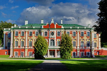 Fototapeta na wymiar Kadriorg palace