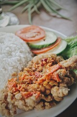 asian food indonesia chicken fry spicy