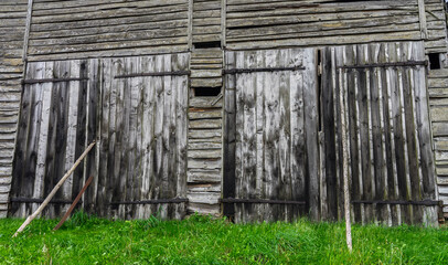 Fototapeta na wymiar old wooden fence