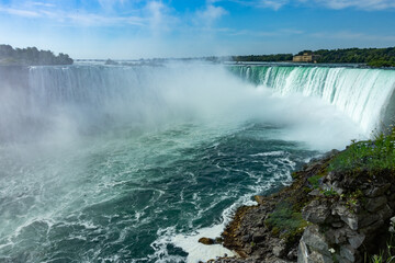 Niagara Falls Longshot