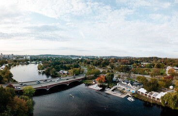 Fototapeta na wymiar View of the river and city in Boston, MA