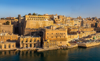 Obraz premium Valletta Panorama of the City Center. Beautiful aerial view of the Valletta city in Malta. Taken from a Ship this photo captures well the amazing architecture and charm of this city.