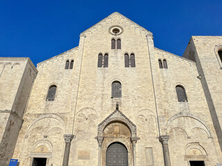 Fototapeta na wymiar Facade of Pontifical Basilica of Saint Nicholas in Bari, Apulia, Italy