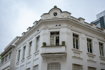 Obraz premium facade of a building in the city