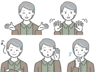 とぼける私服の高齢男性