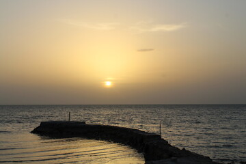 Obraz premium sunset on the pier