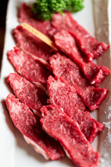 牛赤身バラ
