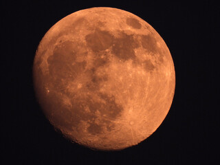 waxing gibbous moon phase