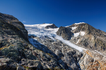 Fototapeta na wymiar glacier of Steingletscher in the Bernese Alps