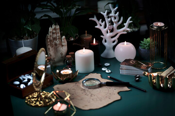 Concept of psychic advisor or ways of divination with cardsand astrology.