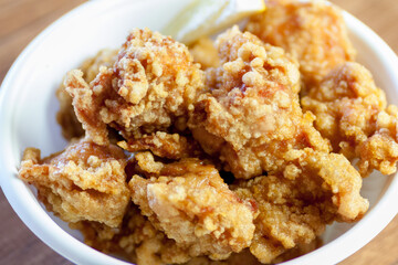 もも肉唐揚げ