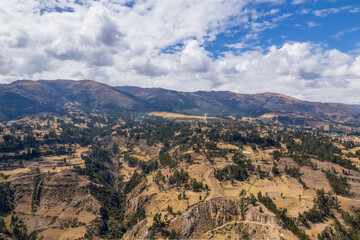 Fototapeta na wymiar Panoramic view of the mountainous landscape of Ayacucho.