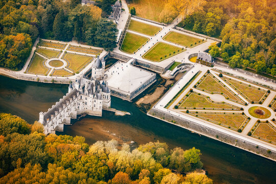 Le Ch&acirc;teau de Chenonceau depuis les Airs