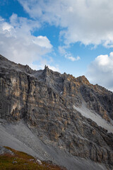 Trekking in the mountains, Giro del Confinale
