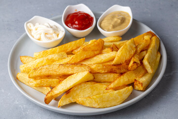 Turkish style handmade french fries, Turkish name; Ev yapımı patates kizartmasi