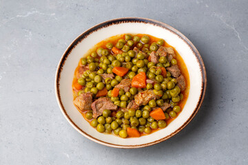 Turkish Food Meaty Green Pea Stew - Stewed Meat Etli Bezelye.