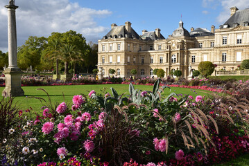 Fototapeta na wymiar Jardin du Luxembourg à Paris. France