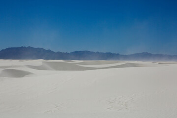 sand dunes in the desert, White Sands National Park, NPS, USA
