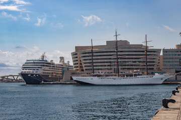 Port Barcelona © Ania Burczyńska