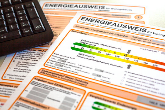 Symbolbild Energieberatung - Beantragung von F&ouml;rdermitteln zur energetischen Sanierung einer Immobilie