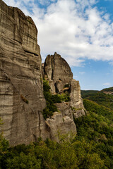 Fototapeta premium Meteors - a massif of sandstone and conglomerate rocks in central Greece at the northwestern end of the Thessaly plain near the city of Kalambaka with the Orthodox monasteries located there