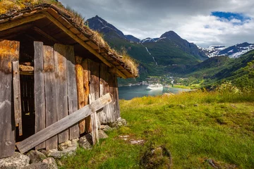 Photo sur Plexiglas Europe du nord Geirangerfjord and village in More og Romsdal, Norway, Northern Europe