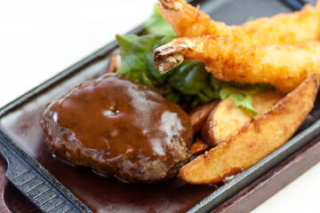 ハンバーグ＆エビフライ