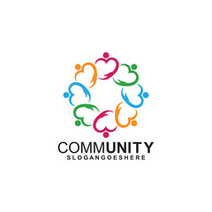 Obraz premium Community logo icon design with colorful people in a circular shape. Symbol of teamwork, solidarity human concept vector illustration, company branding, discussion forum, social network, team