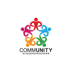 Fototapeta na wymiar Community logo icon design with colorful people in a circular shape. Symbol of teamwork, solidarity human concept vector illustration, company branding, discussion forum, social network, team