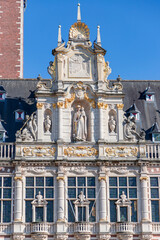 Fototapeta na wymiar Universiteitsbibliotheek en bibliotheektoren - University library in Leuven, Belgium