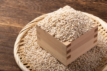 発芽玄米　(秋田県産　あきたこまち)