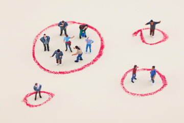 Miniature creativity, different people, different circles