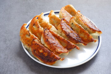 美味しい焼き餃子