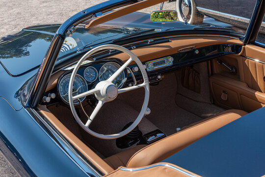 bmw 507 roadster 1958 interior