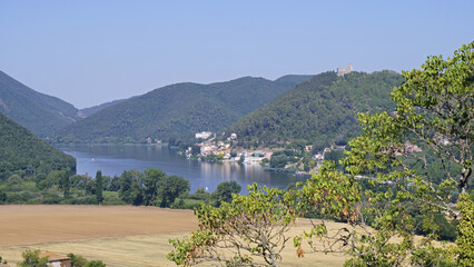 Fototapeta na wymiar Piediluco, the hamlet and lake