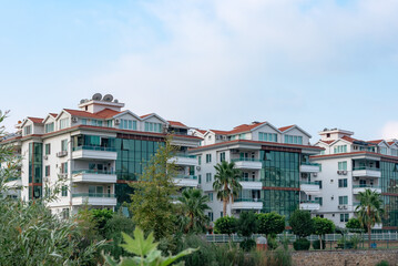 New residential complex in Tosmur, Alanya on the banks of the river.