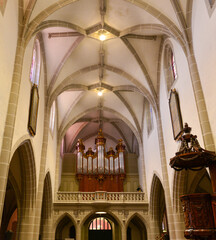 Innenansicht der Kirche Sankt Martin von Vevey, Kanton Waadt (Schweiz)