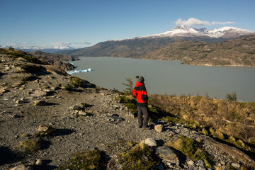 tempanos en el lago Grey, valle del lago Grey, trekking W, Parque nacional Torres del Paine,...