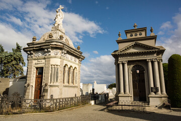 Fototapeta na wymiar mausoleo croata, cementerio municipal Sara Braun, 1894, Punta Arenas -Sandy Point-, Patagonia, República de Chile,América del Sur