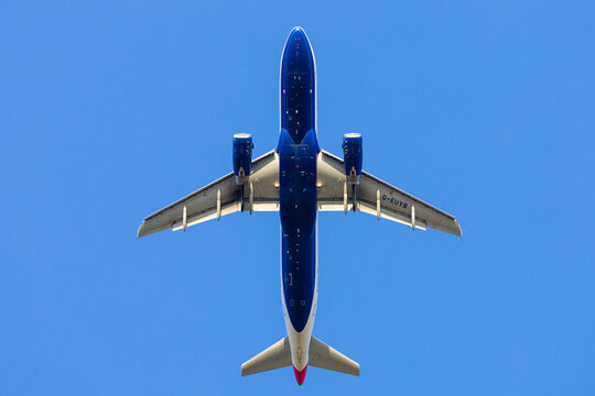 British Airways  Airbus A320 (A320-232 with IAE V2527-A5 engines)
depature in morning light; August 11, 2022