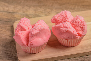 Thai Steamed Cupcakes Khanom Pui Fai