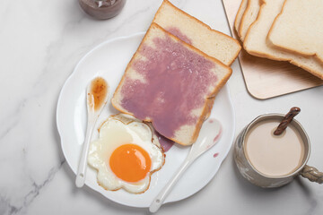 Fried eggs, bread, coffee, breakfast set