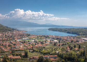 Fototapeta na wymiar Salò - Lago di Garda